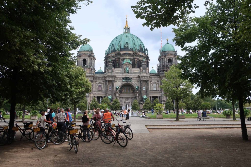 ベルリン観光で訪れたいベルリン大聖堂